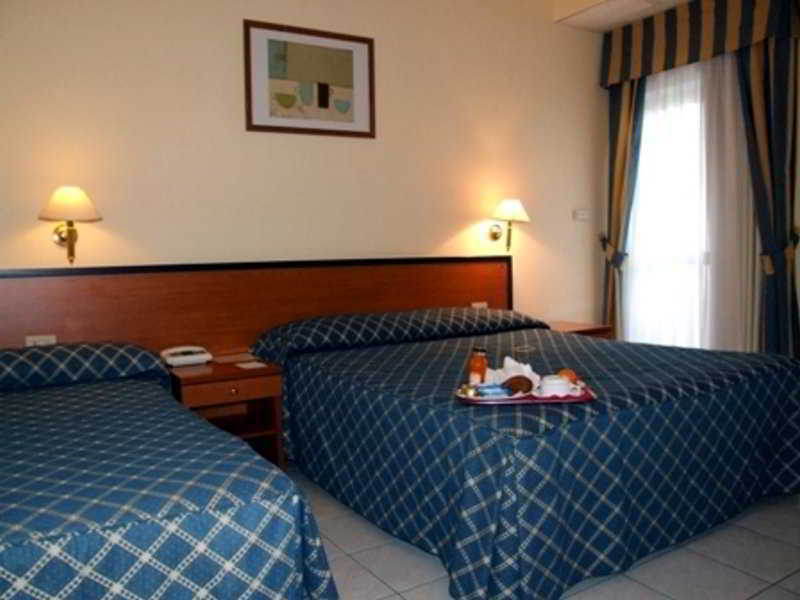 One Park Hotel Marino Esterno foto